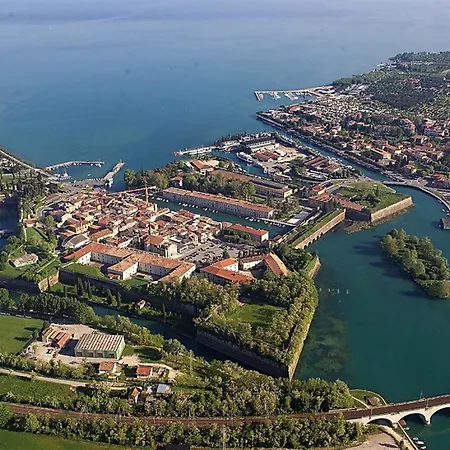 La Rosa Del Garda Apartamento Peschiera del Garda